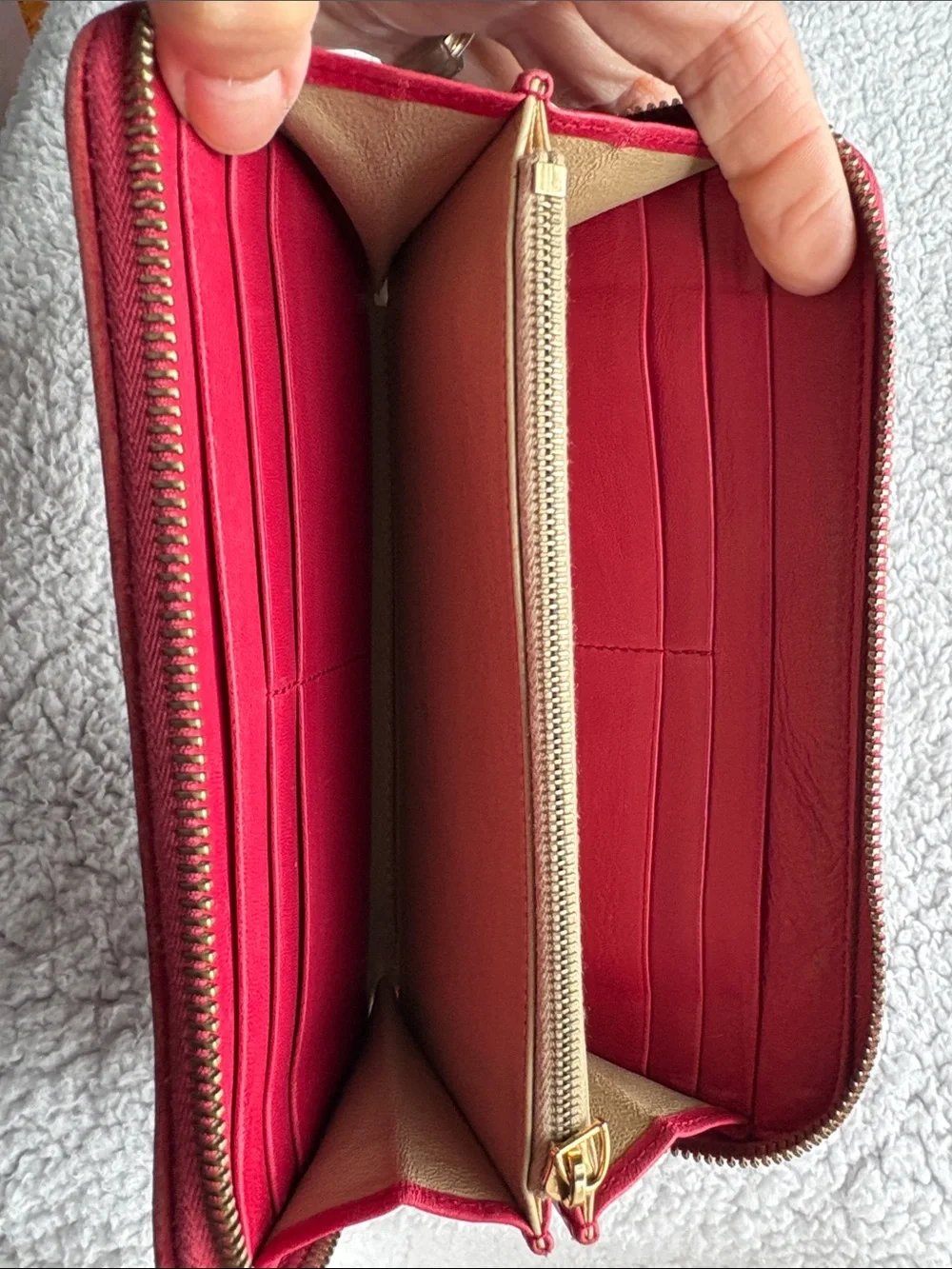 Bottega Veneta Red NAPPA (lambskin) leather INTRECCIATO Zip-Around Long Wallet - Picture 5 of 10